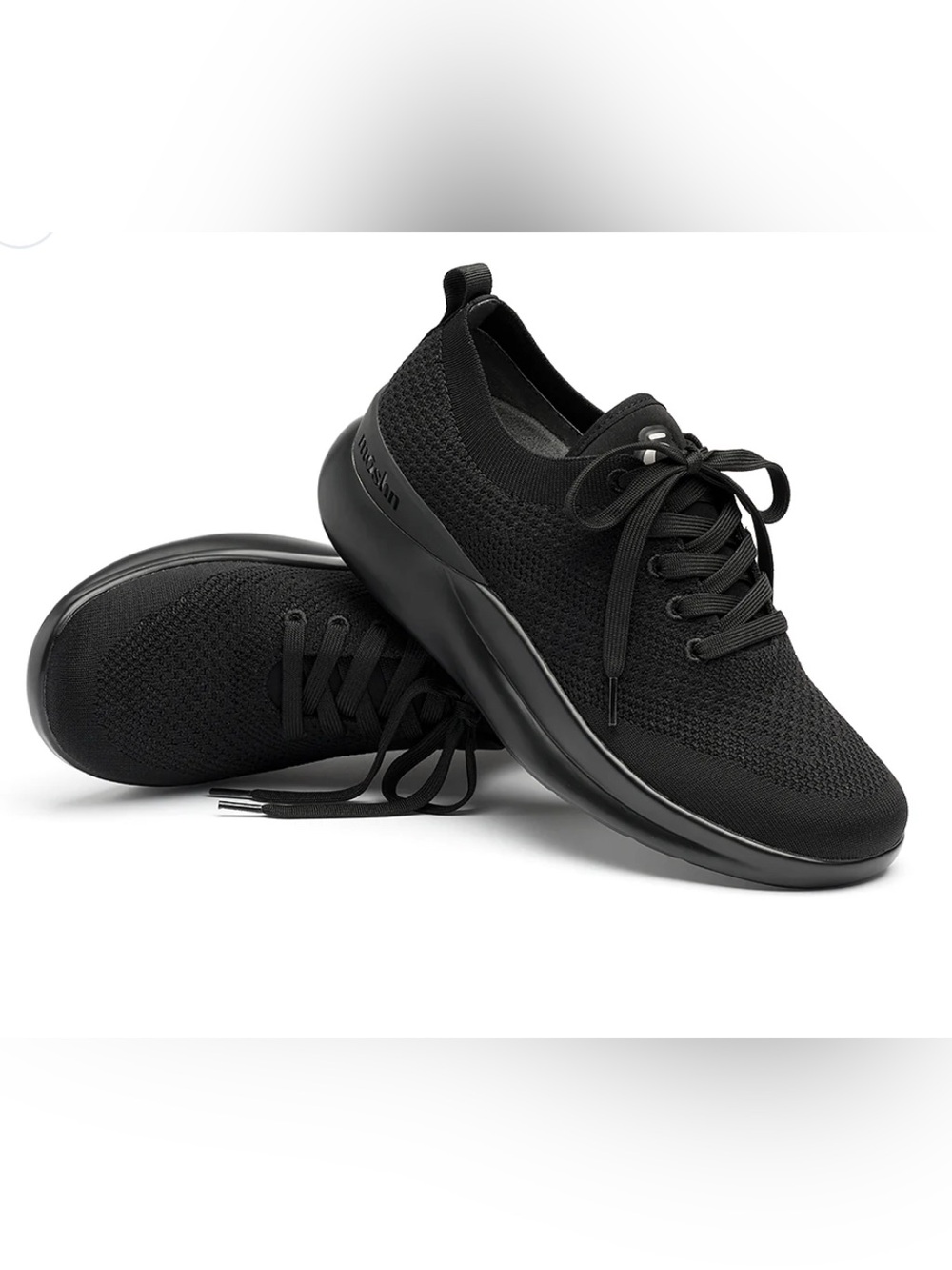 Moshn Leap Women’s Black/Black Sneaker - SZ 7